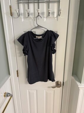 LOFT Gray Ruffle Sleeve Short-Sleeve Tee